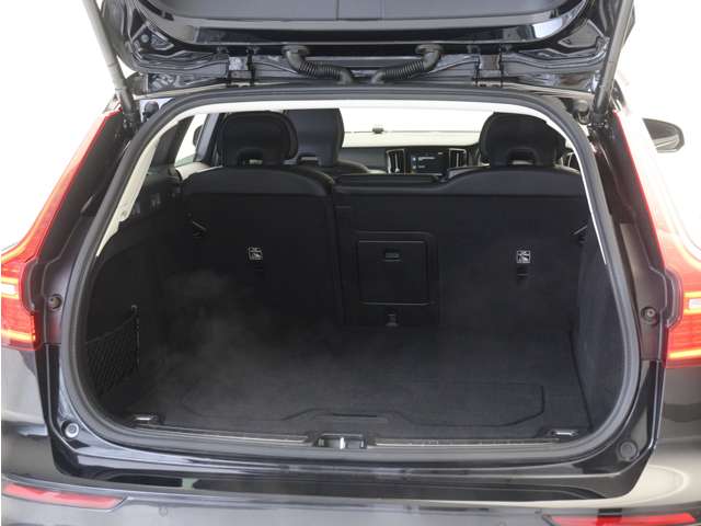 Volvo V60 Cross Country 10
