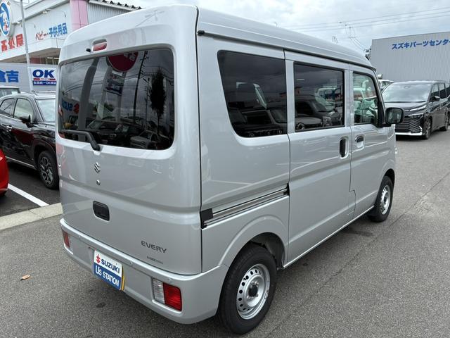 Suzuki Every 2