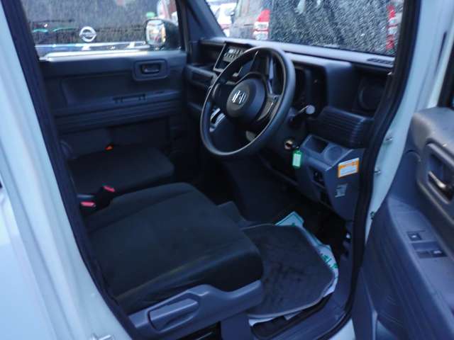Honda N-VAN 12