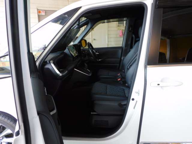Toyota Voxy 6