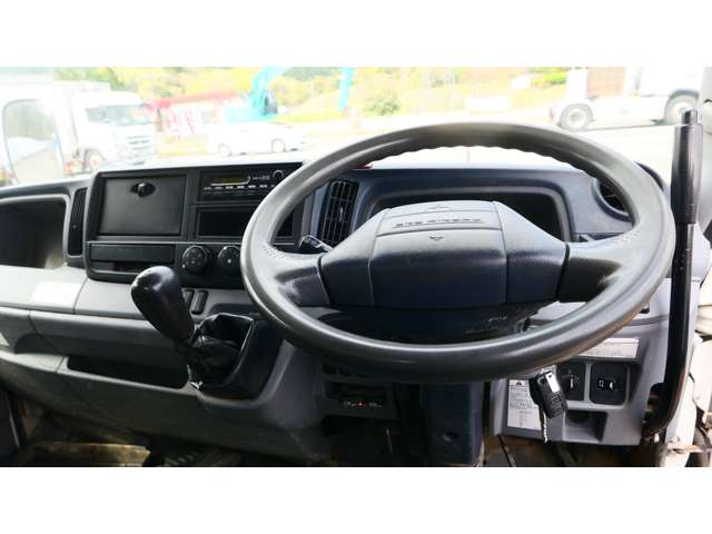 Mitsubishi Fuso Canter 12