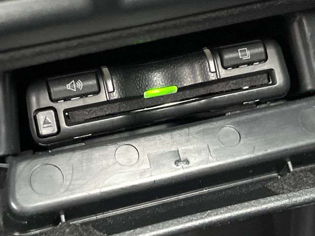 Subaru Legacy Outback 6