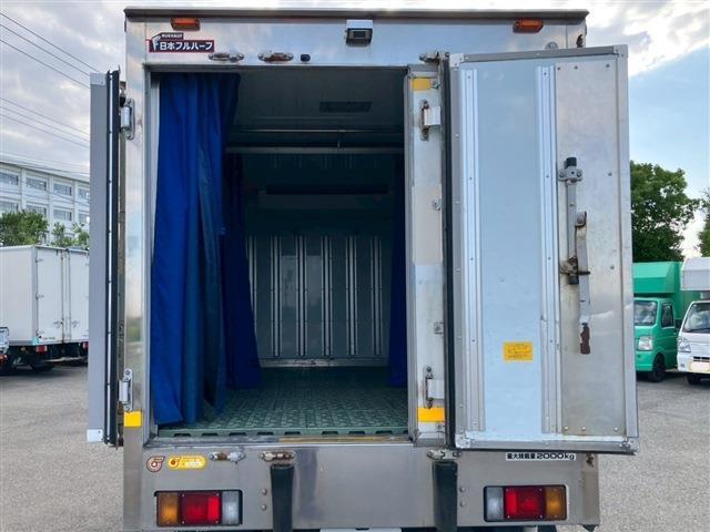 Isuzu Elf 11
