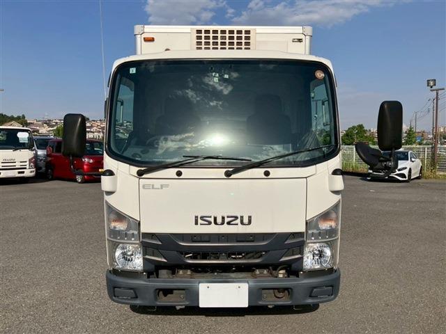 Isuzu Elf 2