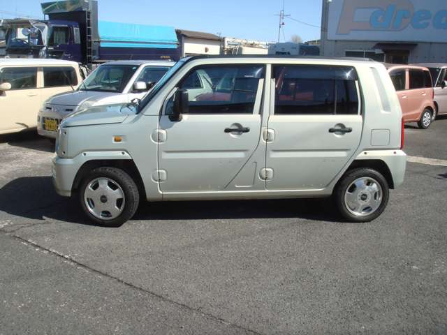 Daihatsu ネイキッド 2