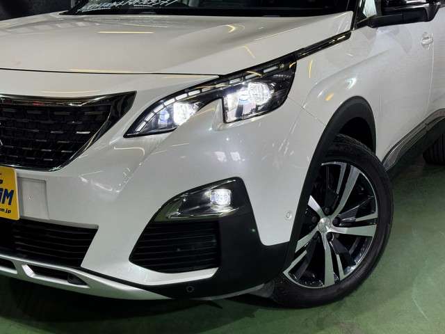 Peugeot 5008 3