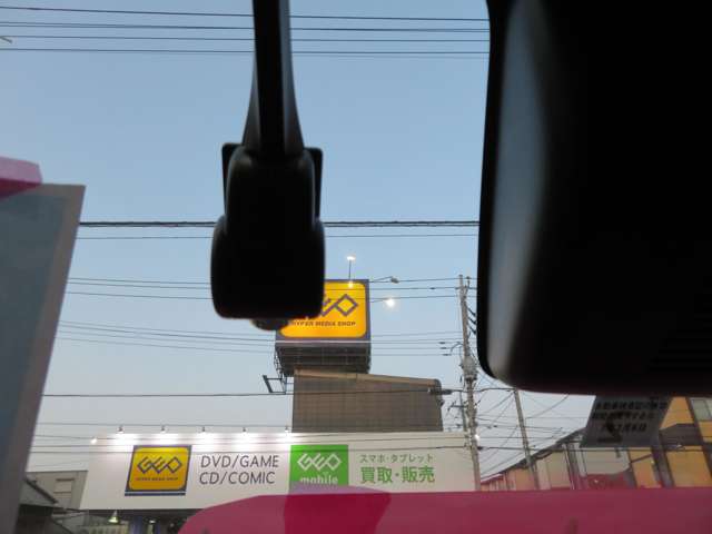 Daihatsu Rocky 4