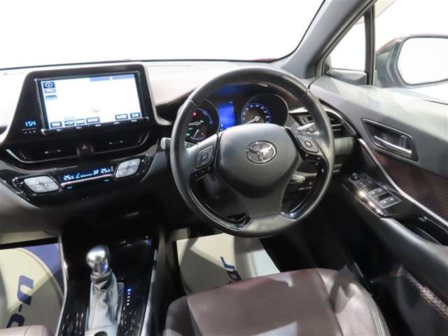 Toyota C-HR 8