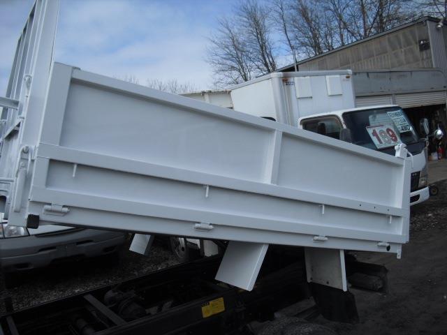 Mazda Bongo Truck 3