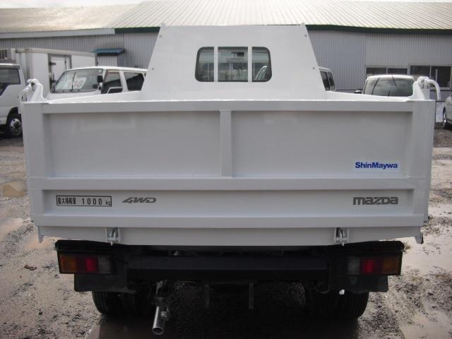 Mazda Bongo Truck 4
