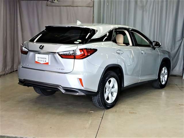 Lexus RX 4