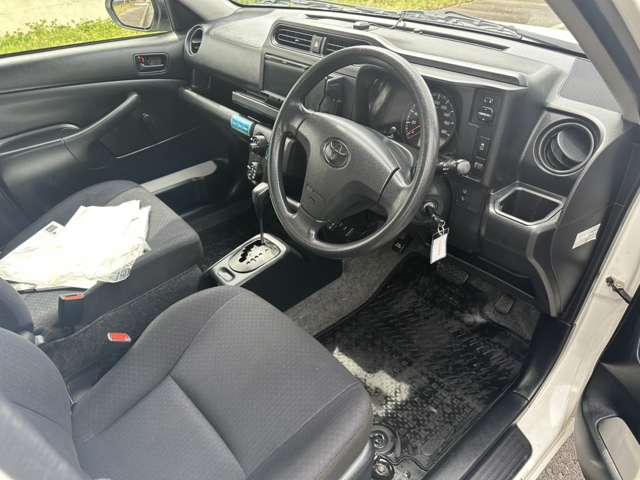 Toyota Probox Van 11