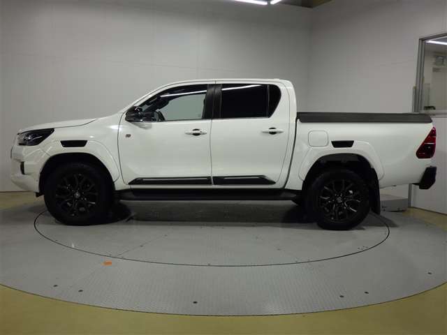 Toyota Hilux 4