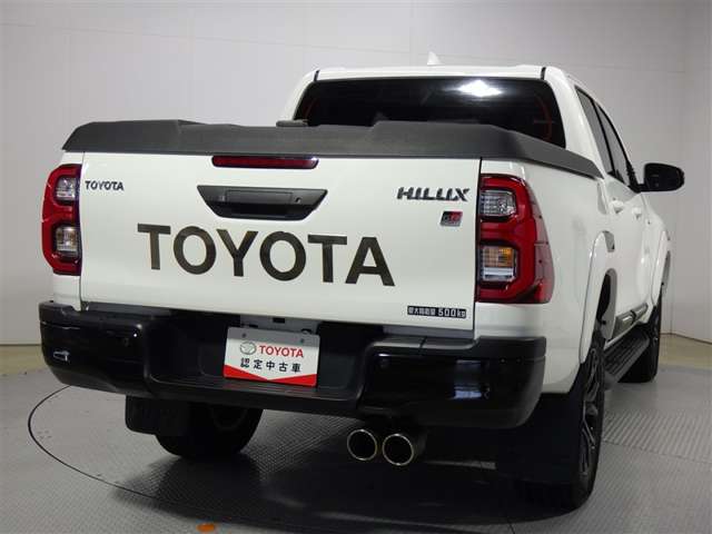 Toyota Hilux 5