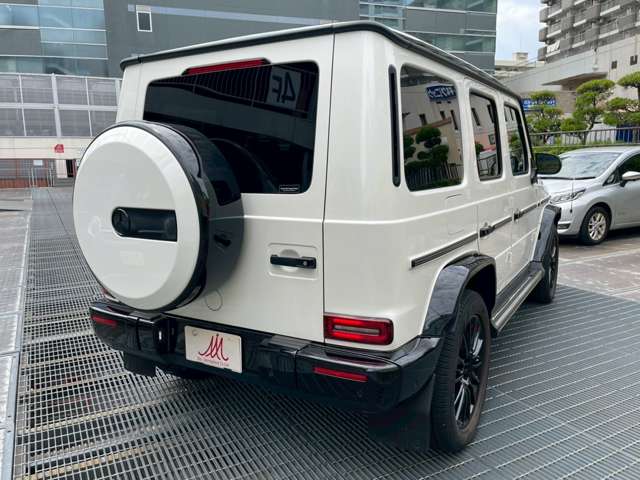 Mercedes-Benz G-Class 8