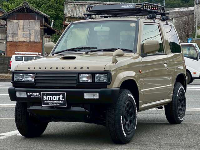 Mitsubishi Pajero Mini 4