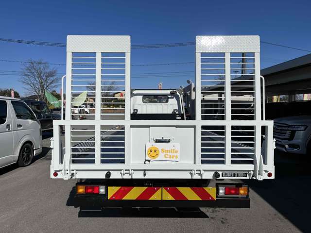 Mitsubishi Fuso Canter 5
