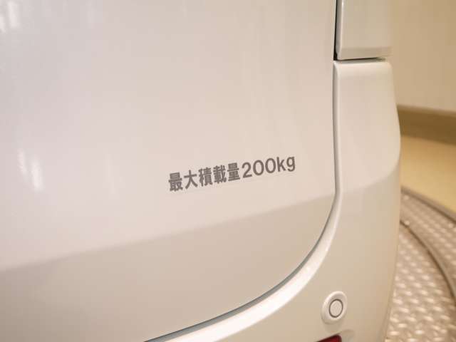 Suzuki Spacia Base 5