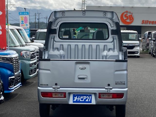 Daihatsu Hijet Deck Van 5