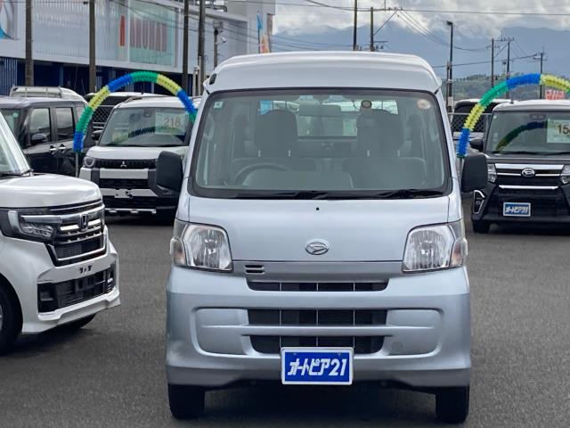 Daihatsu Hijet Deck Van 9