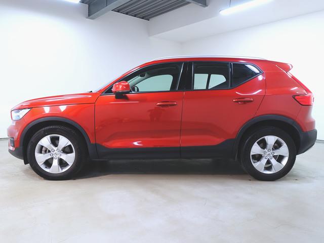 Volvo XC40 4