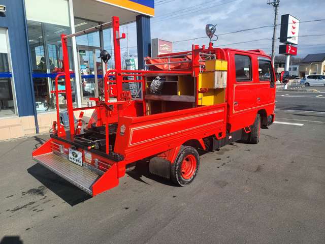 Isuzu Elf 11