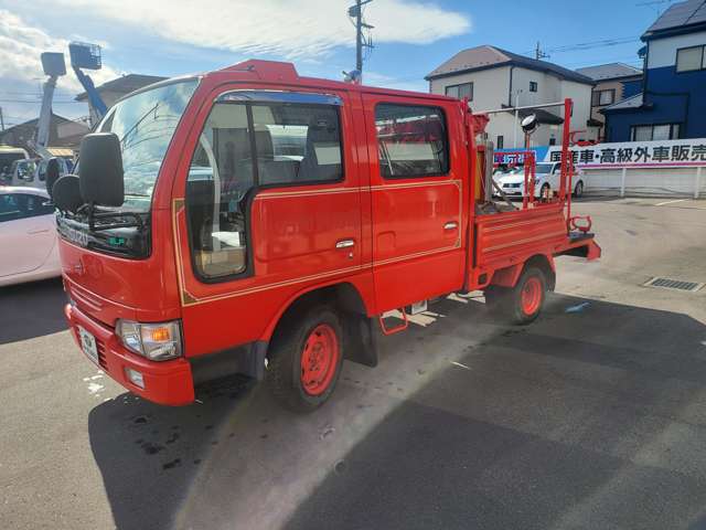 Isuzu Elf 7