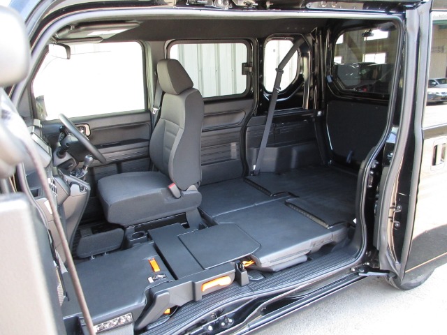 Honda N-VAN 11