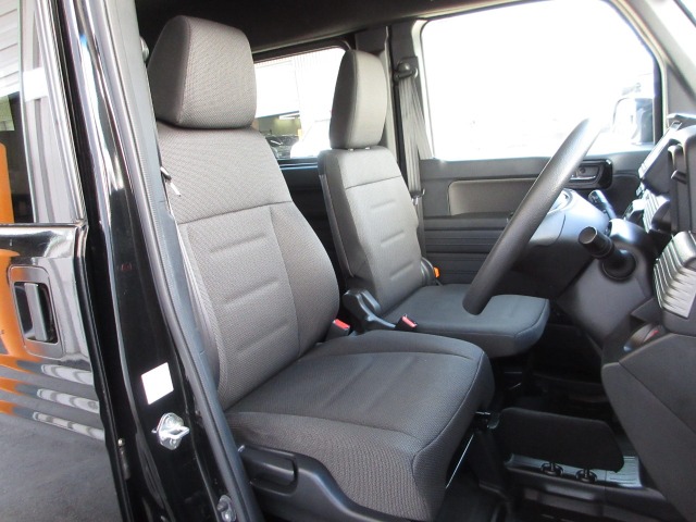 Honda N-VAN 8