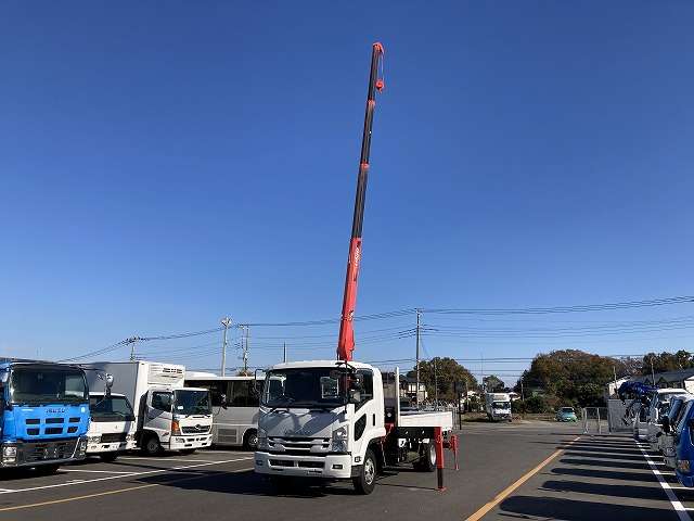 Isuzu Forward 4