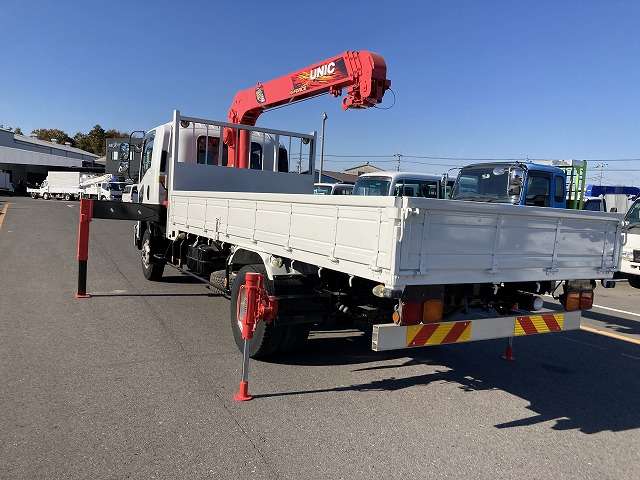 Isuzu Forward 8