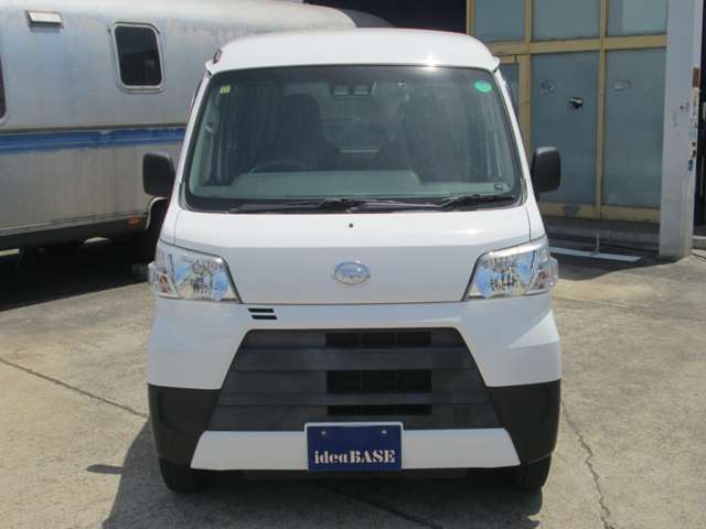Daihatsu Hijet Cargo 5