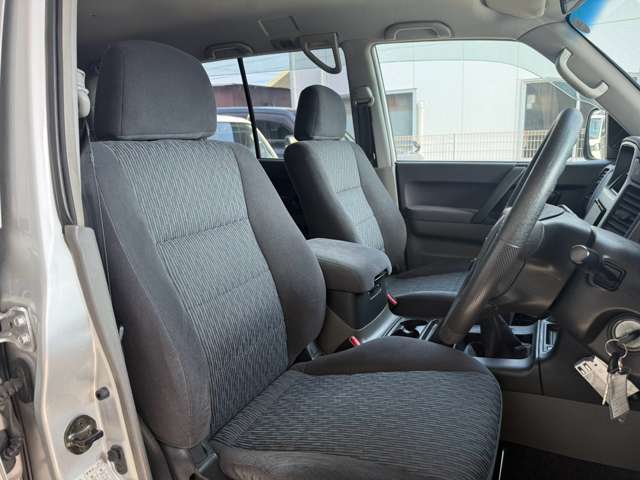 Mitsubishi Pajero 4
