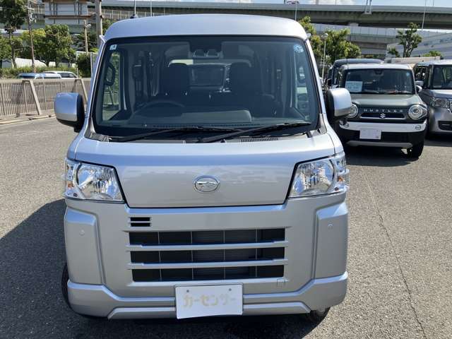 Daihatsu Hijet Cargo 5