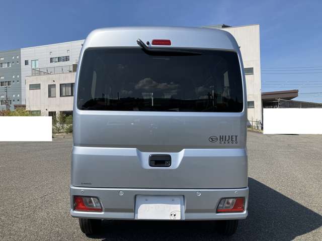 Daihatsu Hijet Cargo 9