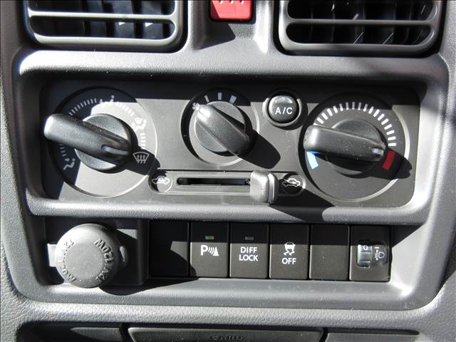 Suzuki Carry 12