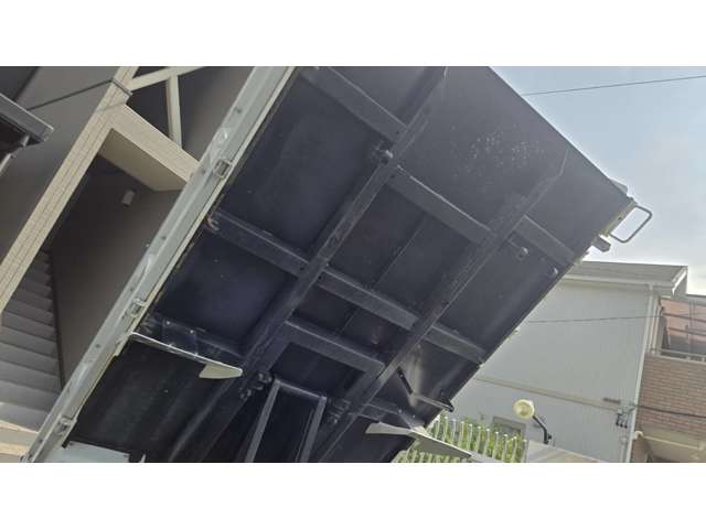 Mitsubishi Fuso Canter 12