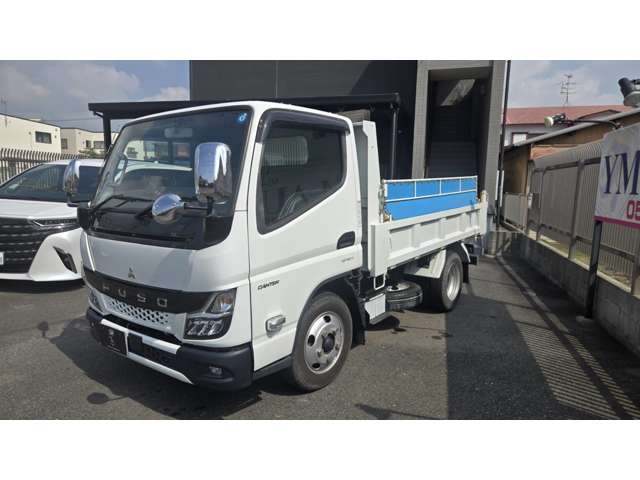 Mitsubishi Fuso Canter 4