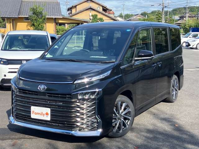 Toyota Voxy 6