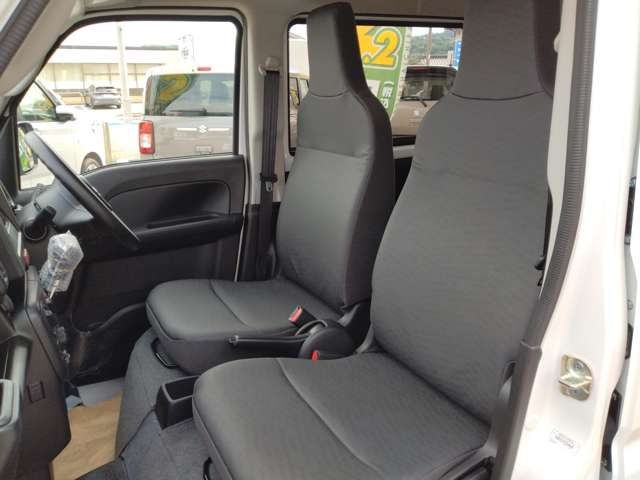 Suzuki Every 8