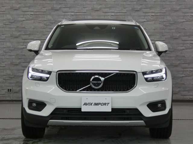 Volvo XC40 3