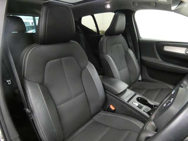 Volvo XC40 6