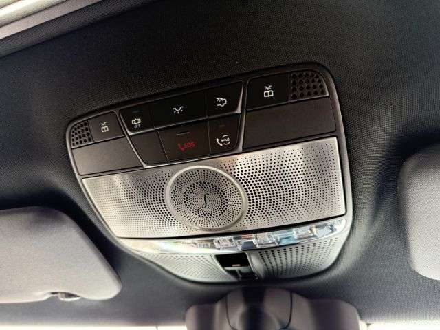 Mercedes-Benz G-Class 5