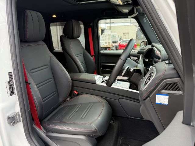 Mercedes-Benz G-Class 10