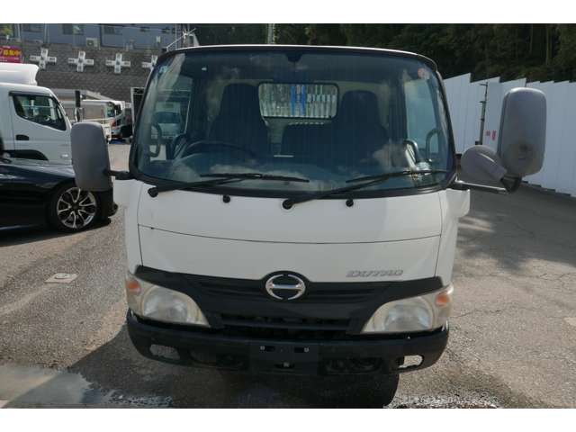 Hino Dutro 2