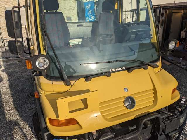 Mercedes-Benz Unimog 7