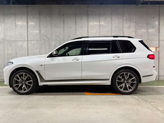 BMW X7 12
