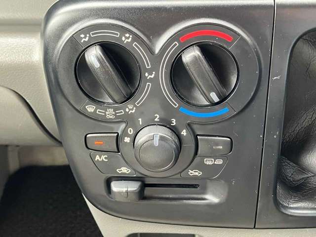Suzuki Every 12