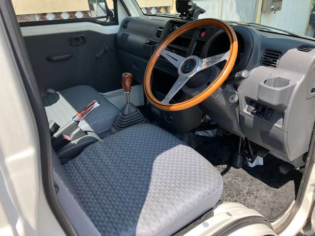 Daihatsu Hijet Truck 12
