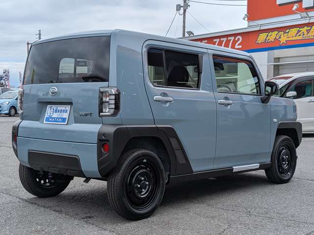 Daihatsu Taft 9